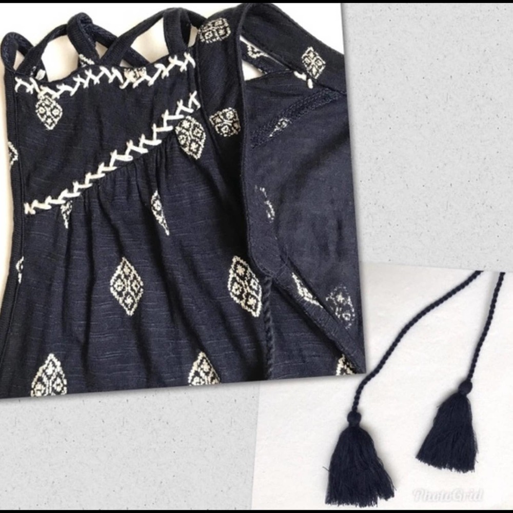 Lucky Brand Diamond Print Sleeveless Top - Picture 9 of 9